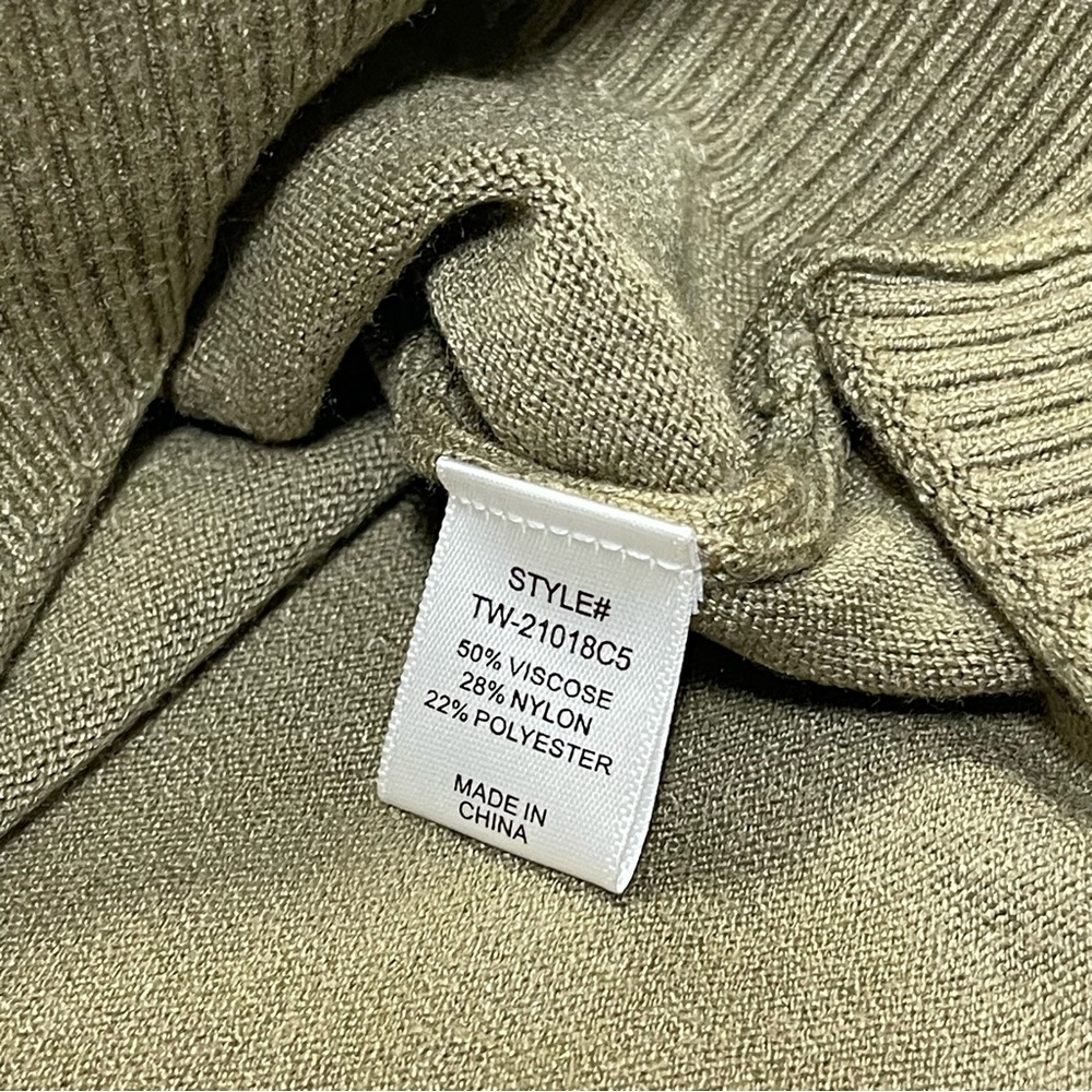 Zenana Women's Front Seam Sweater Light Green XL Style TW-21018C5 - Picture 6 of 8